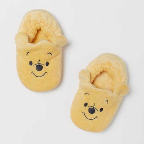 winnie the pooh baby slippers